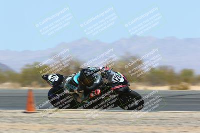 media/Apr-17-2022-CVMA (Sun) [[f474cfa795]]/Race 9 Supersport Shootout/